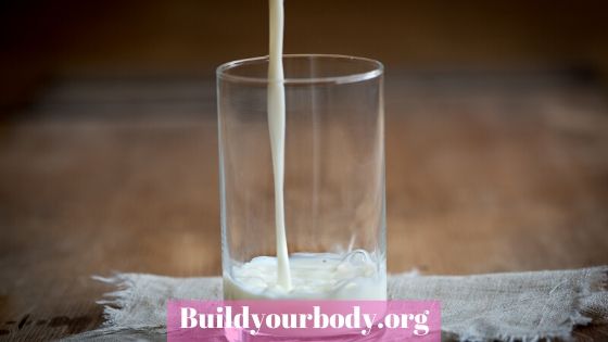 Milk was already used in the time of the Egyptians as a remedy to whiten the skin