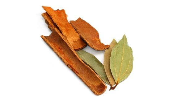 bay leaf and cinnamon tea